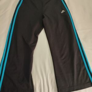 Adidas capri
